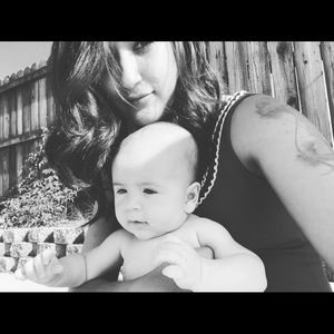 Meet your Posher, Hidie